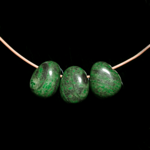 Jade Mawsitsit Trommelstein Gebohrt 20-25 mm