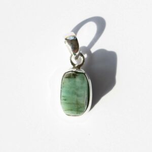 Smaragd Silberanhänger Steinschmuck