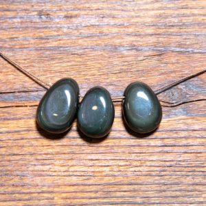 Regenbogen Obsidian Trommelstein gebohrt 25mm
