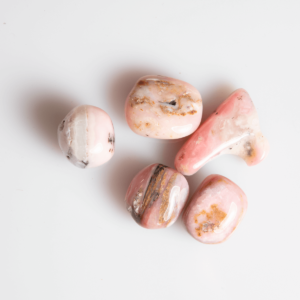 Andenopal Peru Rose Trommelstein 20-30 mm