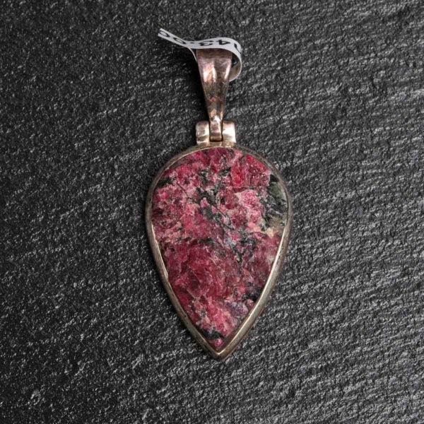 Eudialith Silber Anhänger. Maße exkl. Öse: 29 x 20 mm