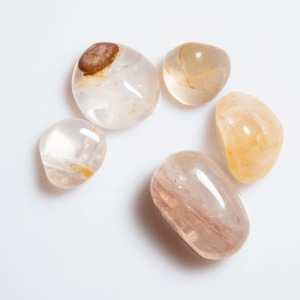 Eisenquarz Madagaskar Trommelstein 30-40 mm