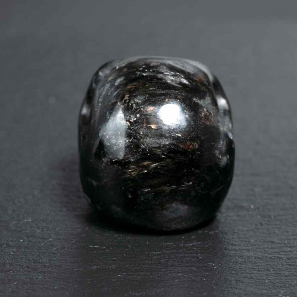 Antophylit Totenkopf 3,8x4,9 cm , 103 gram